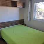 Landshause Kamp alanı Burinhosa