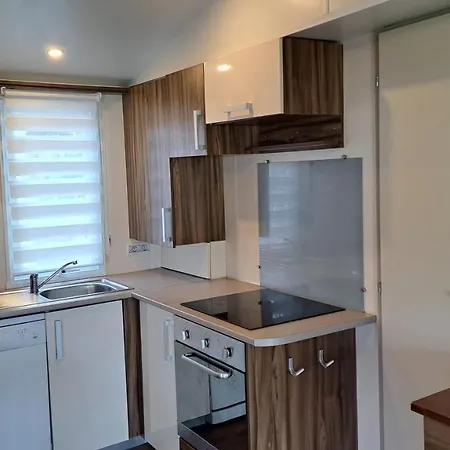 Landshause Kamp alanı *