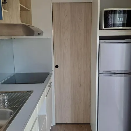 Landshause * Burinhosa