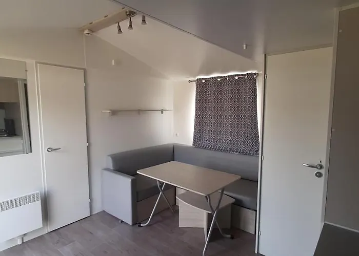 Landshause Campeggio