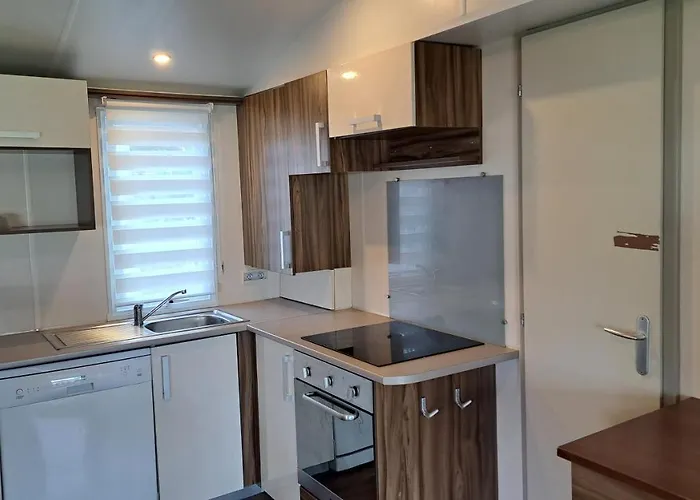 Landshause Campeggio *