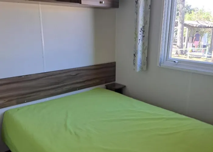 Landshause Campeggio Burinhosa