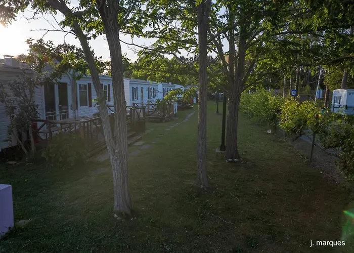 Landshause Campeggio Burinhosa